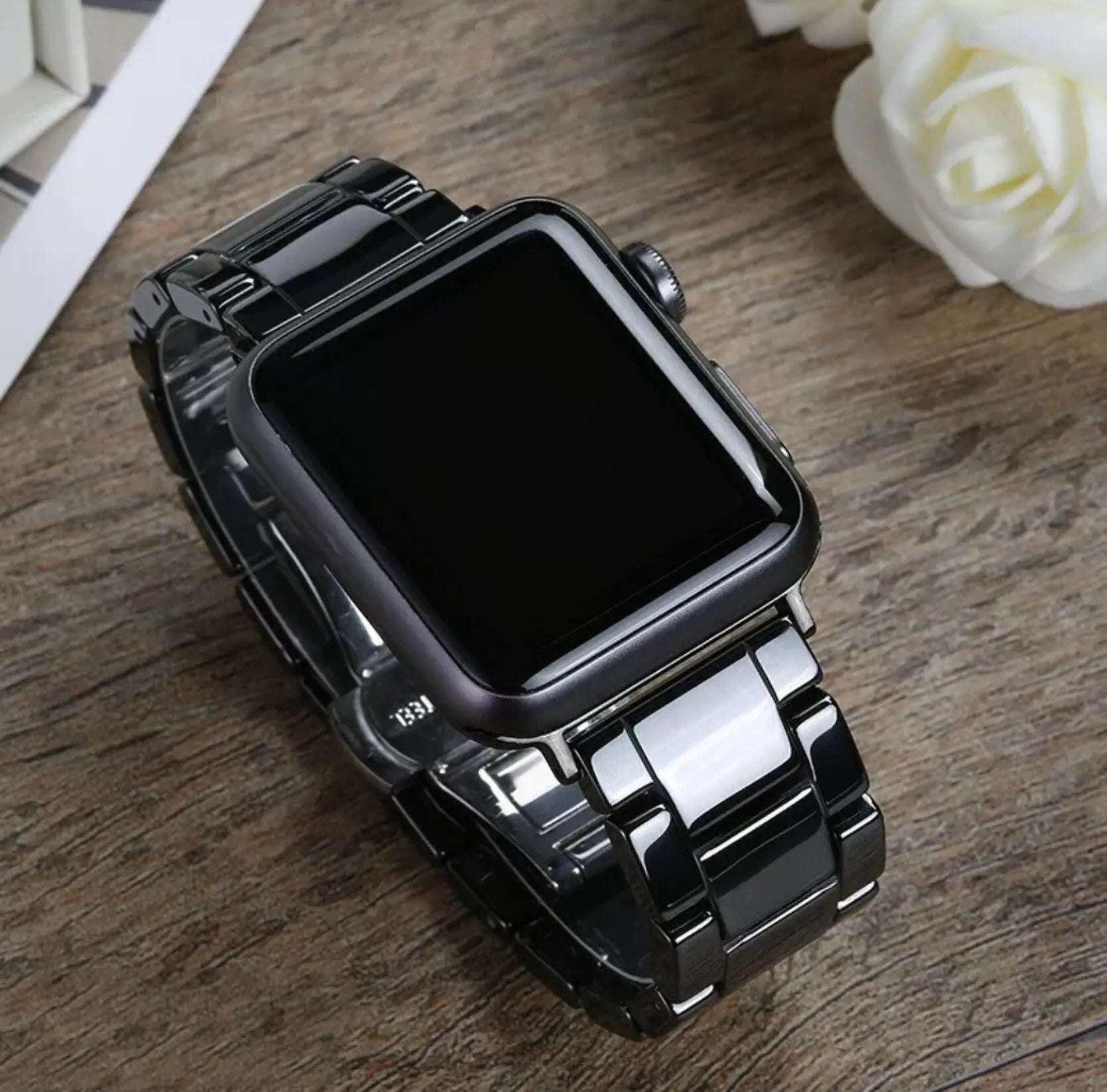 Apple watch ceramic on sale black